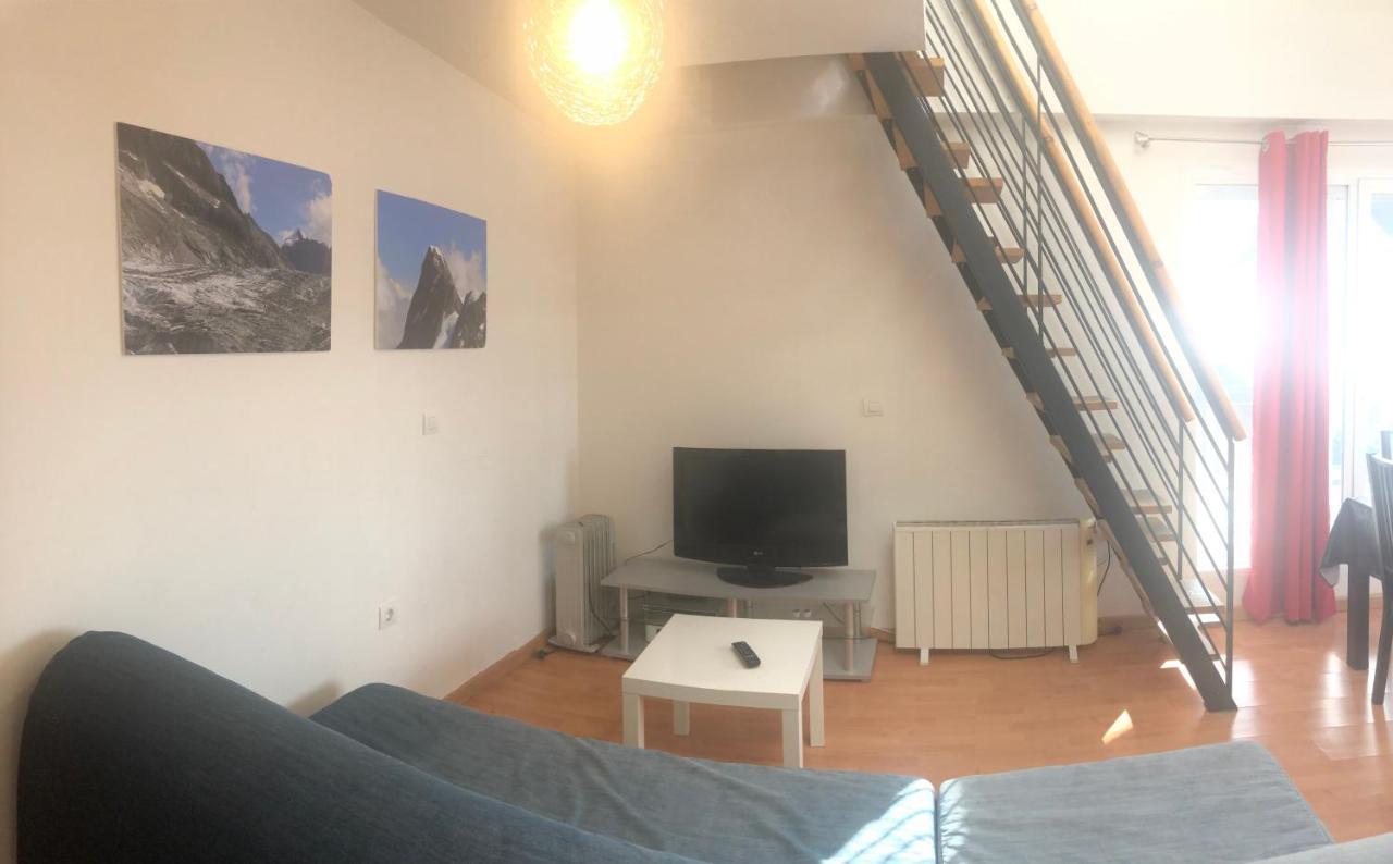 Duplex Gran Terraza,Wi-Fi Serraneu سْييرا نيفادا المظهر الخارجي الصورة